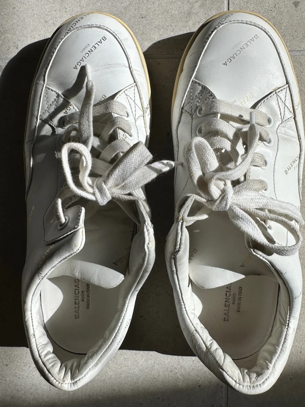 Balenciaga 